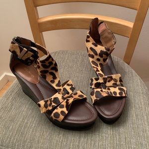 Donald Pliner Sandals